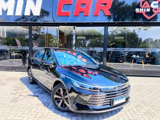 BYD KING 1.5 DM-I PHEV GS AUTOMÁTICO BYD KING 1.5 DM-I PHEV GS AUTOMÁTICO
